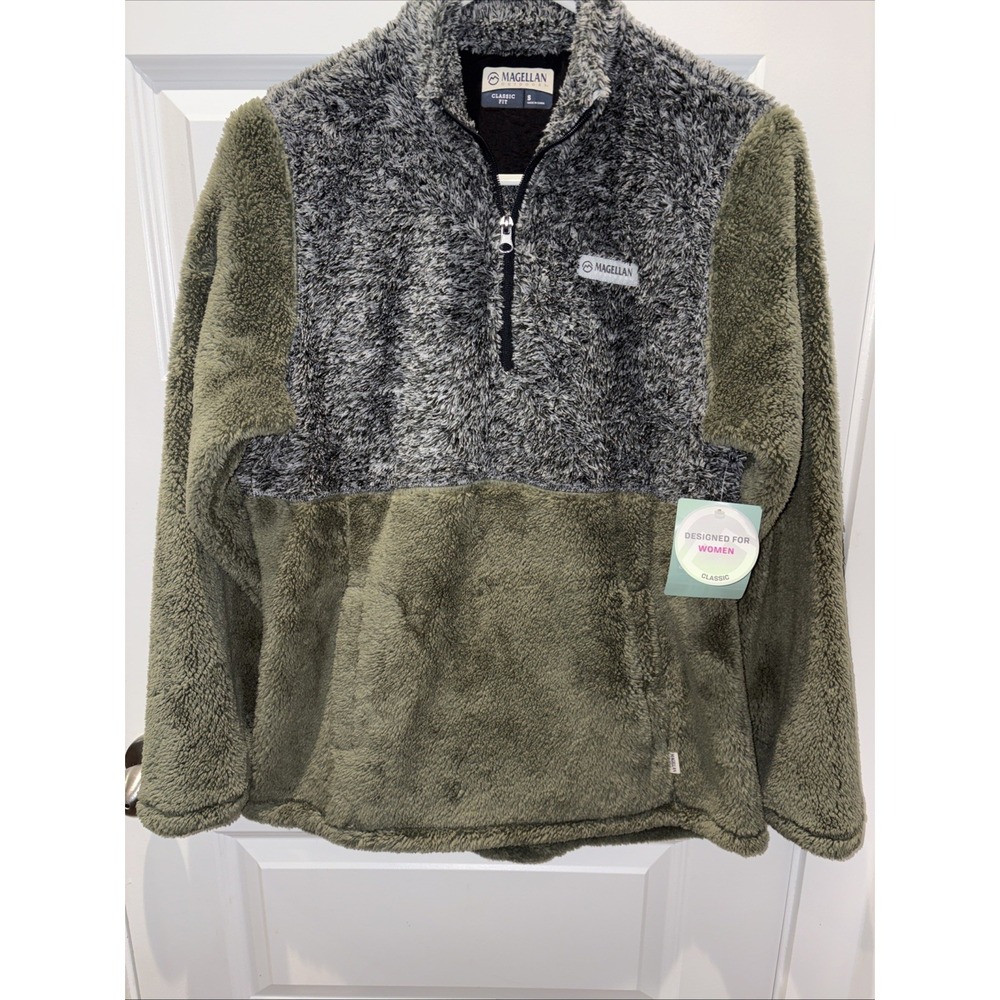 NWT Magellan Women's Outdoor Long Sleeve Fuzzy Fleece Quarter Zip Size Sm